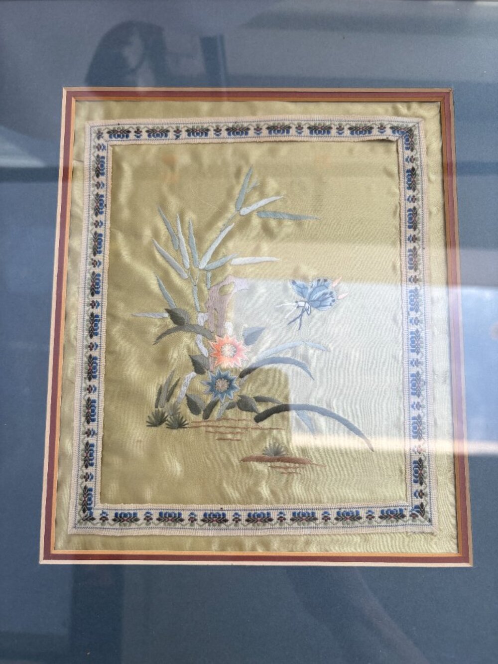Vintage Silk Embroidery - Framed - Picture 8 of 9